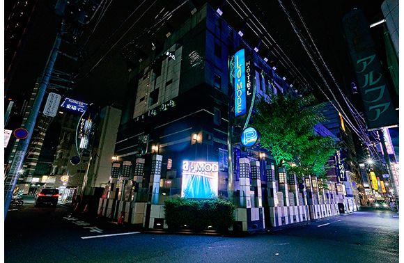 ラモード新宿