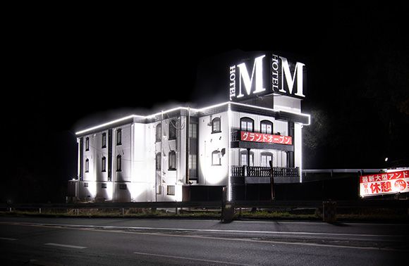 HOTEL M image