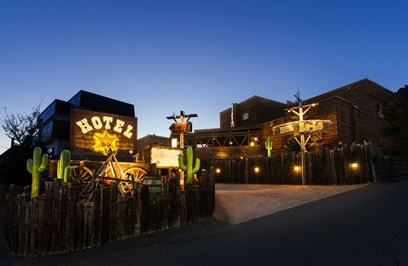 HOTEL Ro-Lo（ロロ）